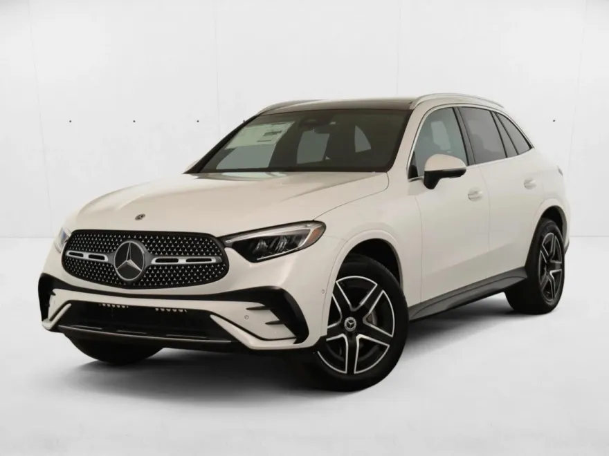2025 Mercedes Benz GLC 300 AMG photo 1