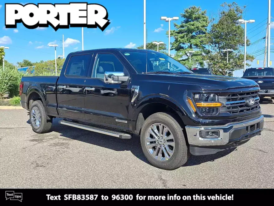 2025 Ford F-150 XLT photo 1