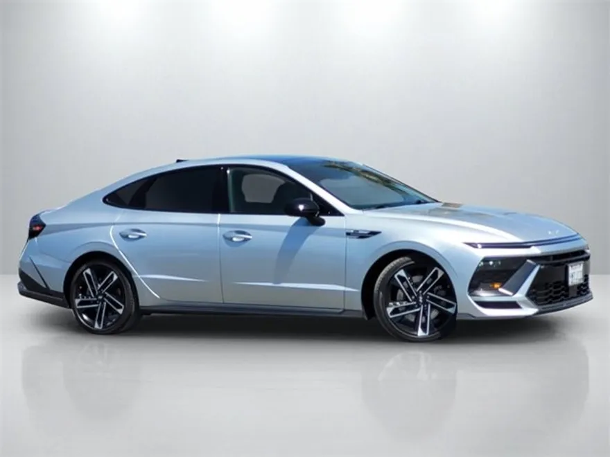 2024 Hyundai Sonata N Line photo 1