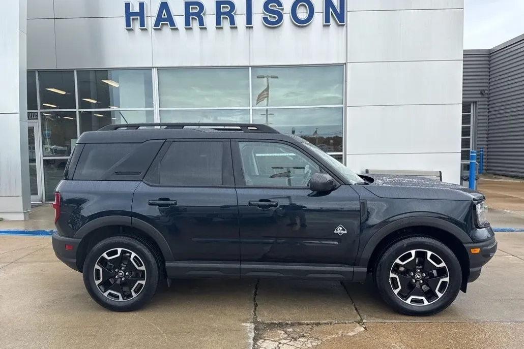 2022 Ford Bronco Sport Outer Banks photo 1
