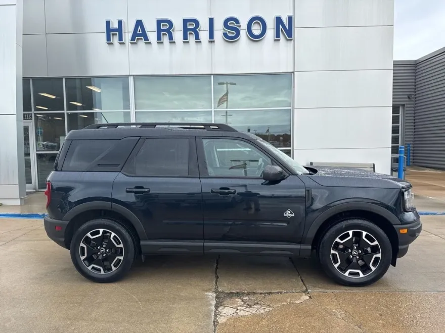 2022 Ford Bronco Sport Outer Banks photo 1