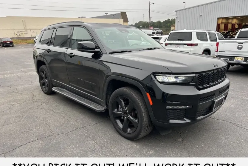 2024 Jeep Grand Cherokee Limited photo 1