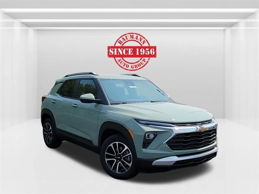 2026 Chevrolet Trailblazer LT photo 1