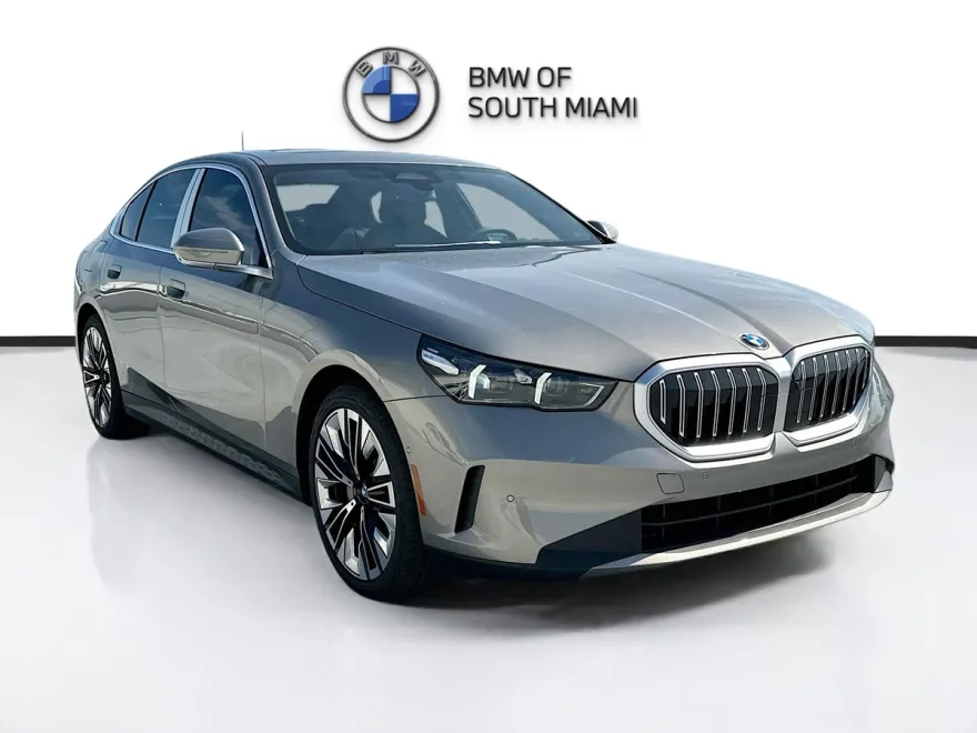 2025 Bmw 530i photo 1