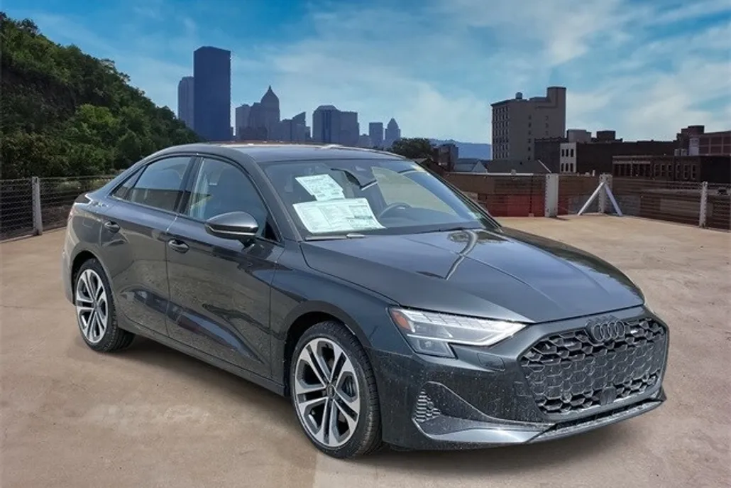 2025 Audi A3 Premium Plus 40 TFSI Quattro photo 1