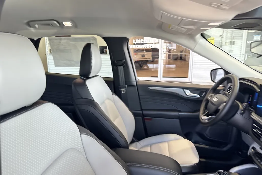 2026 Ford Escape photo 1
