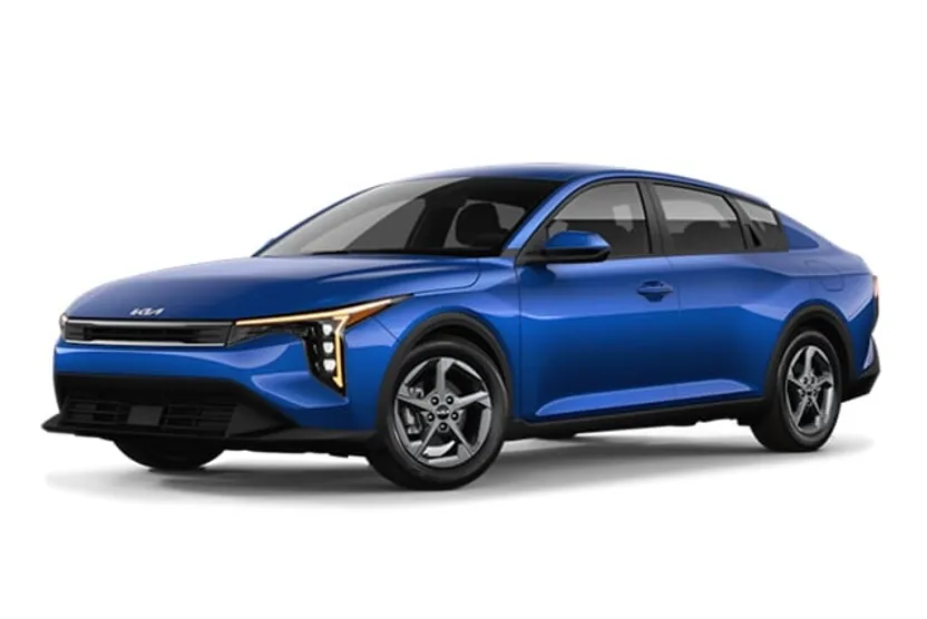2025 Kia K4 LXS photo 1