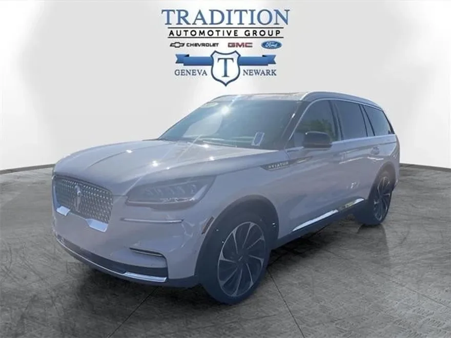 2023 Lincoln Aviator Reserve photo 1