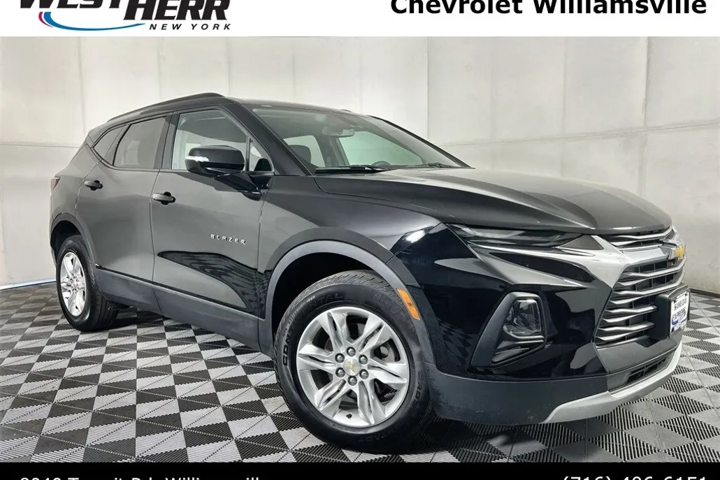 2020 Chevrolet Blazer 2LT photo 1