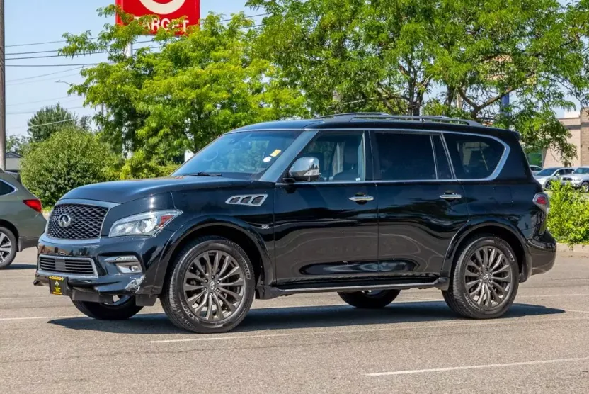 2016 Infiniti QX80 Base photo 1