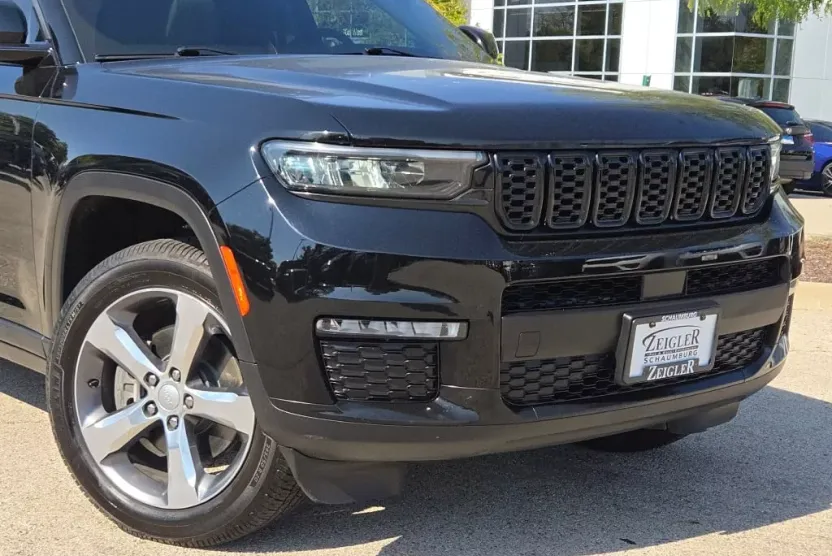 2021 Jeep Grand Cherokee Limited photo 1