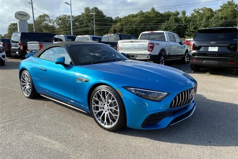 2024 Mercedes Benz SL 43 AMG photo 1