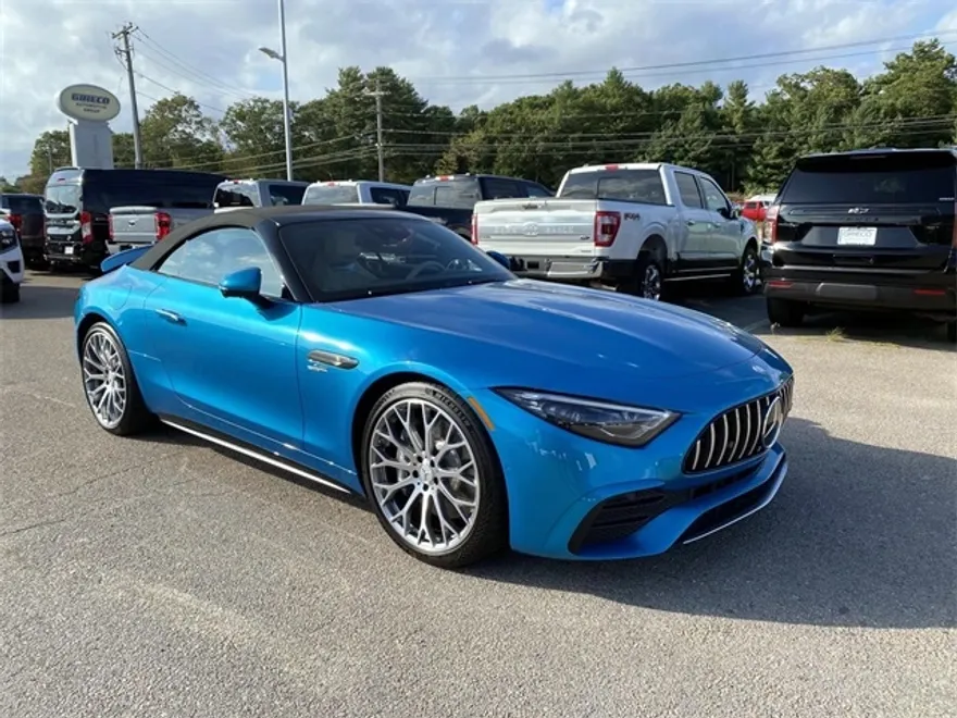 2024 Mercedes Benz SL 43 AMG photo 1