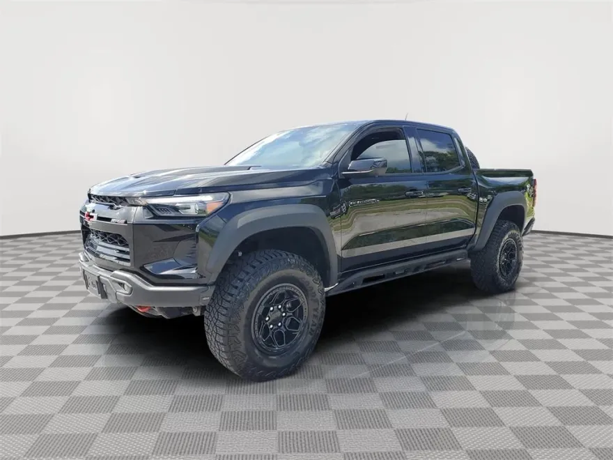 2024 Chevrolet Colorado ZR2 photo 1
