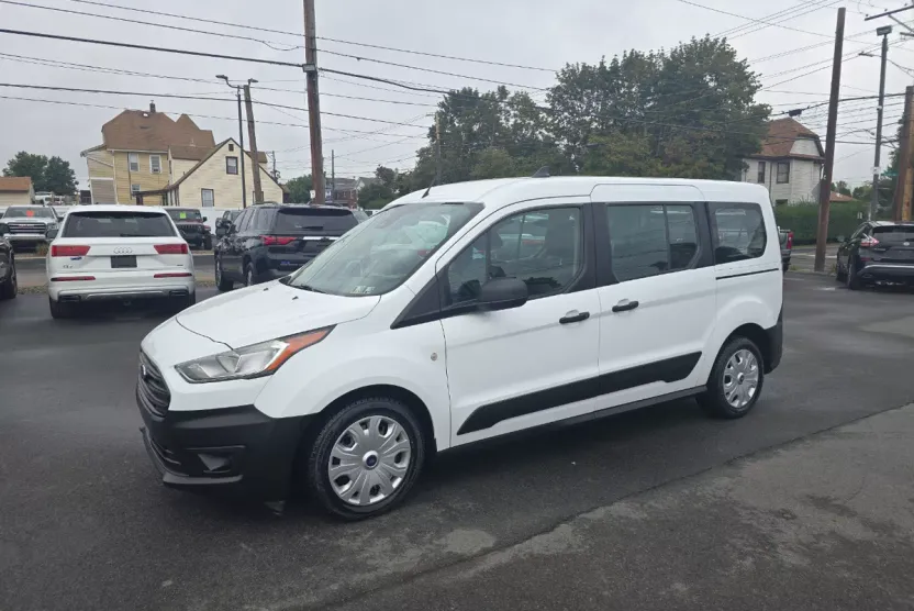 2020 Ford Transit Connect Wagon XL photo 1