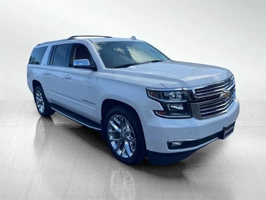 2016 Chevrolet Suburban LTZ photo 1