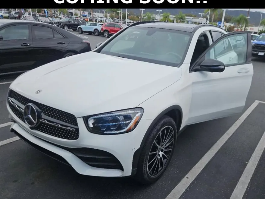 2021 Mercedes Benz GLC 300 photo 1