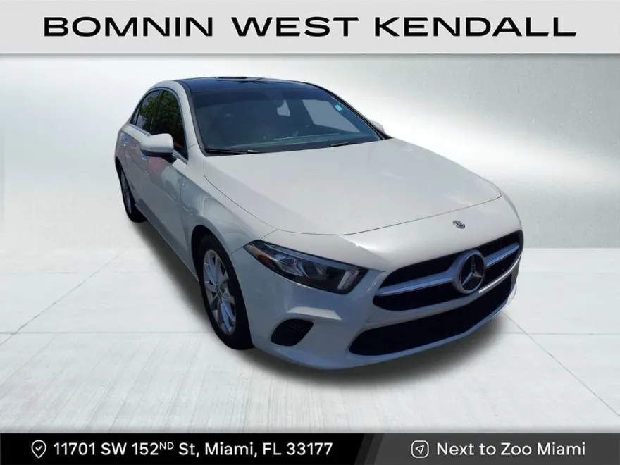 2020 Mercedes Benz A 220 photo 1