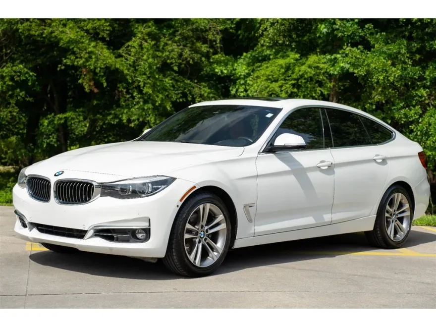 2017 Bmw 330i 330i xDrive GT photo 1