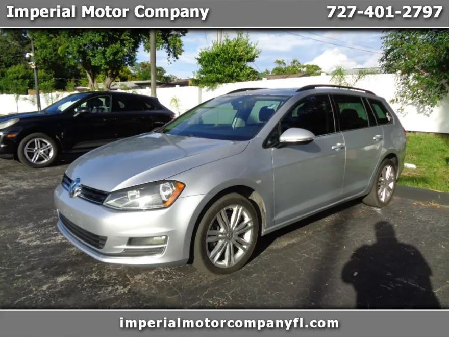 2015 Volkswagen Golf SportWagen TDI SE photo 1