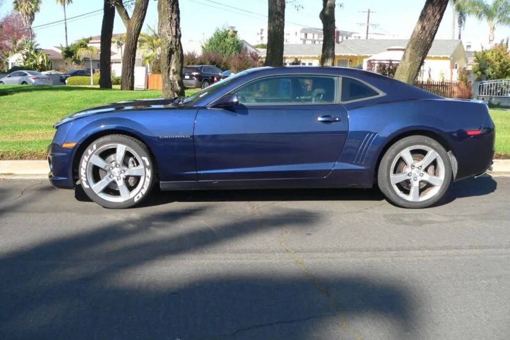 2011 Chevrolet Camaro Coupe 2SS photo 1