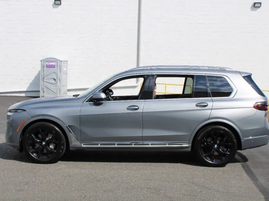 2023 Bmw X7 xDrive40i photo 1