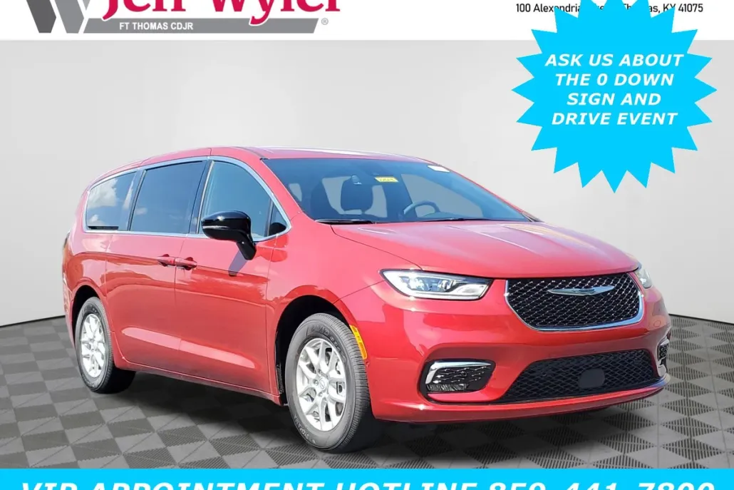2026 Chrysler Pacifica photo 1
