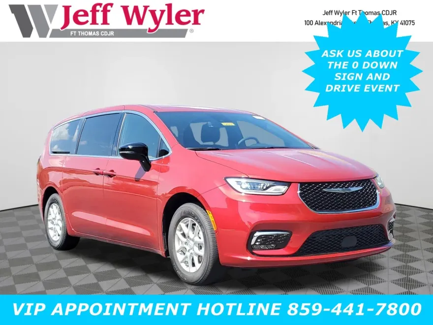 2026 Chrysler Pacifica photo 1