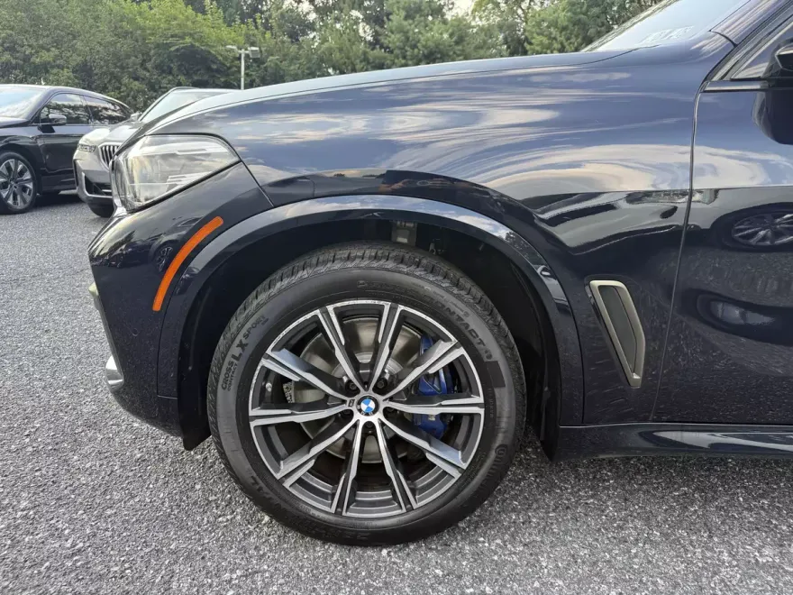 2022 Bmw X5 M50i photo 1