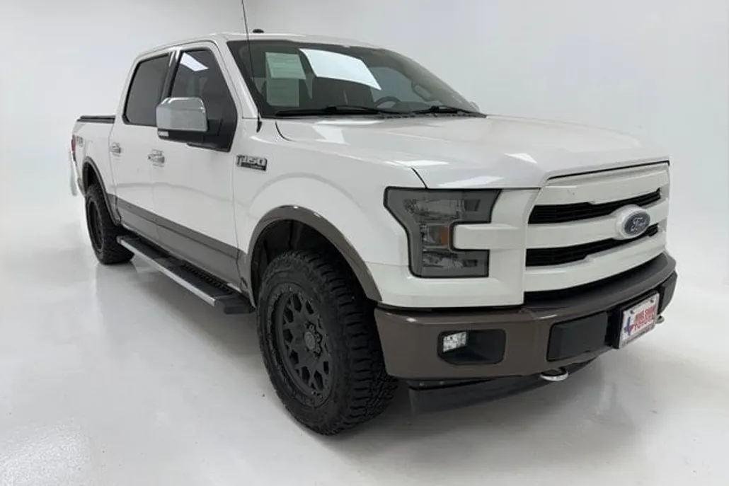 2017 Ford F-150 Lariat photo 1