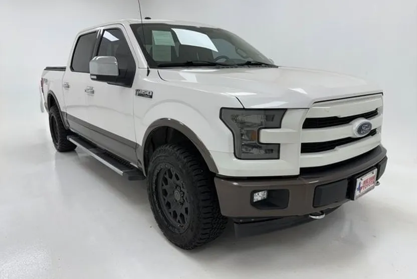 2017 Ford F-150 Lariat photo 1