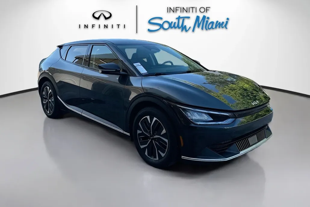2024 Kia EV6 Light photo 1