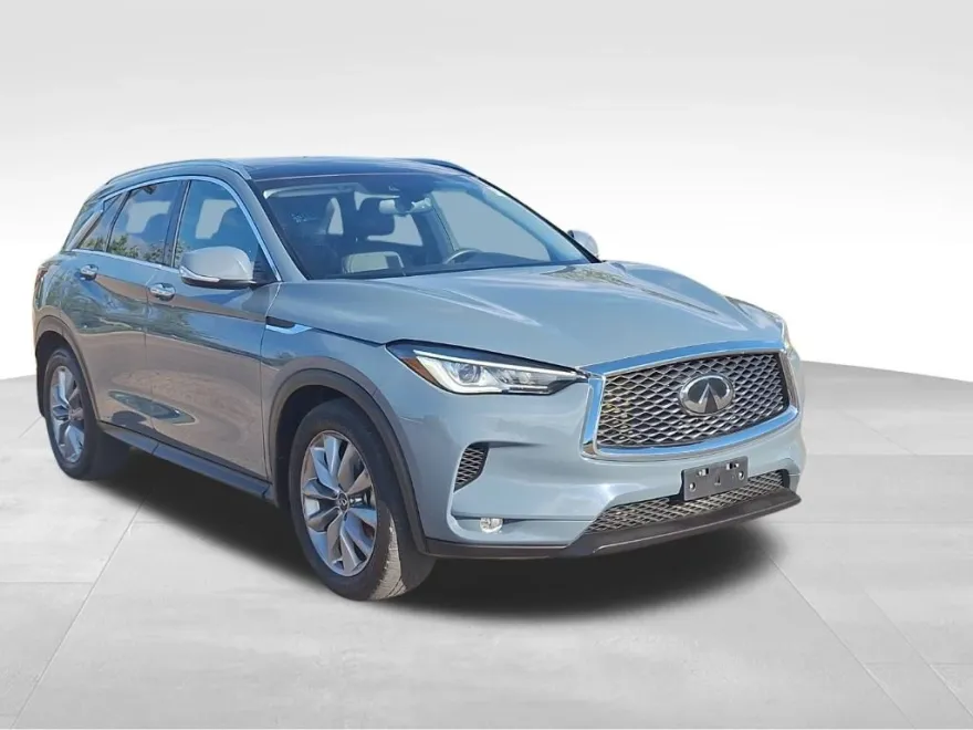 2022 Infiniti QX50 Luxe AWD photo 1
