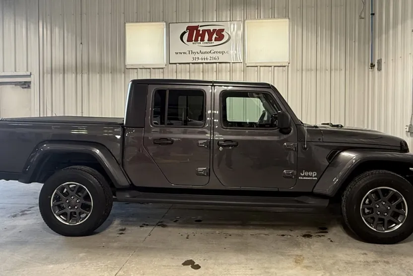 2020 Jeep Gladiator Overland photo 1