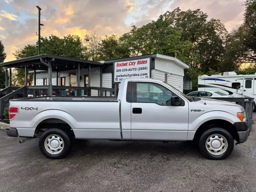 2014 Ford F-150 photo 1