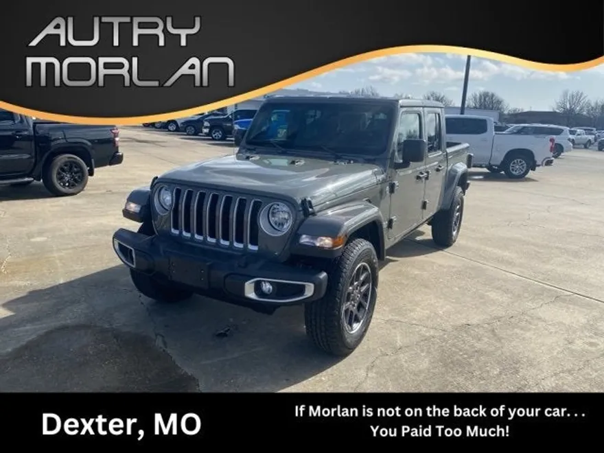 2023 Jeep Gladiator Overland photo 1