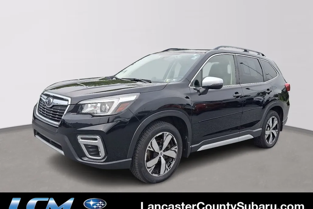 2020 Subaru Forester Touring photo 1