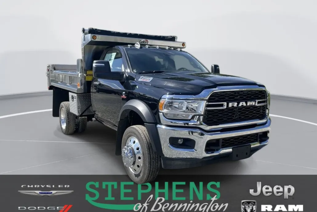 2024 Ram 4500 Tradesman photo 1