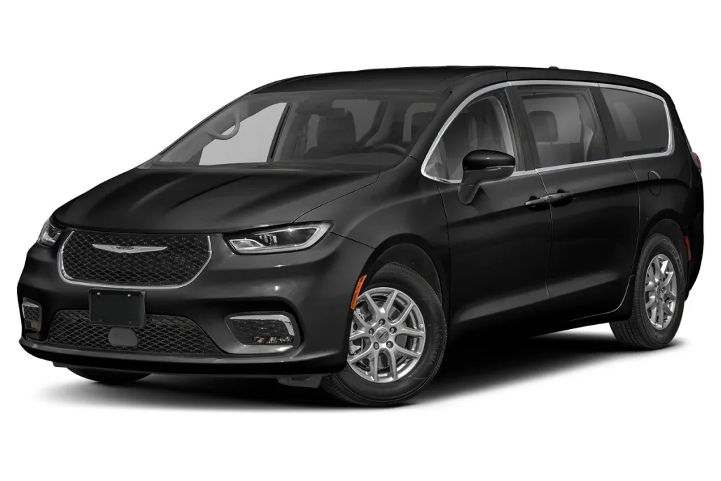 2024 Chrysler Pacifica Touring L photo 1
