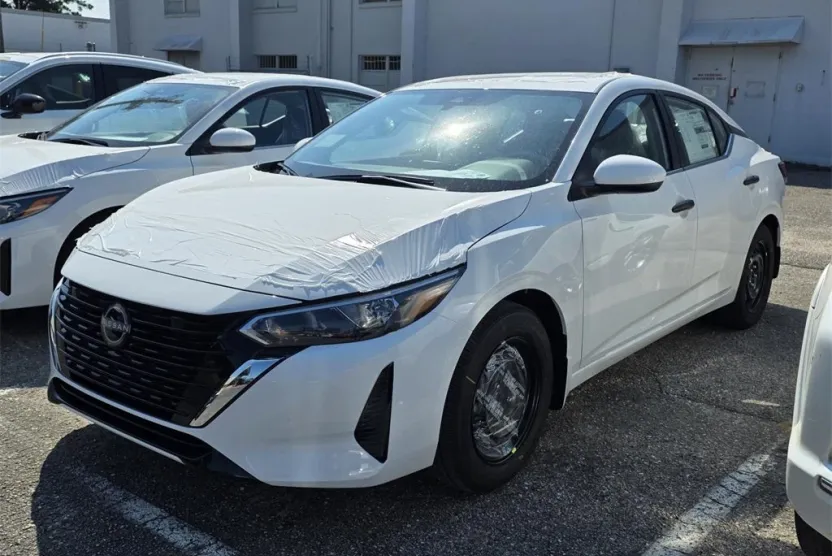 2025 Nissan Sentra S photo 1