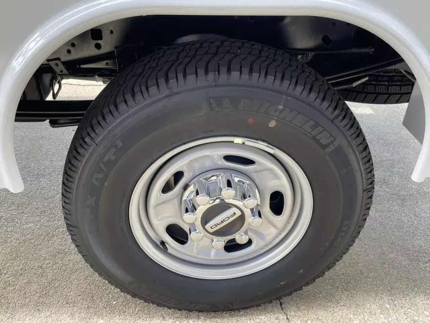 2026 Ford F-250 photo 1