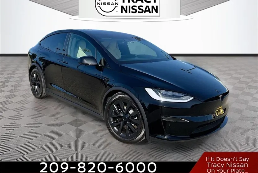 2022 Tesla Model X photo 1