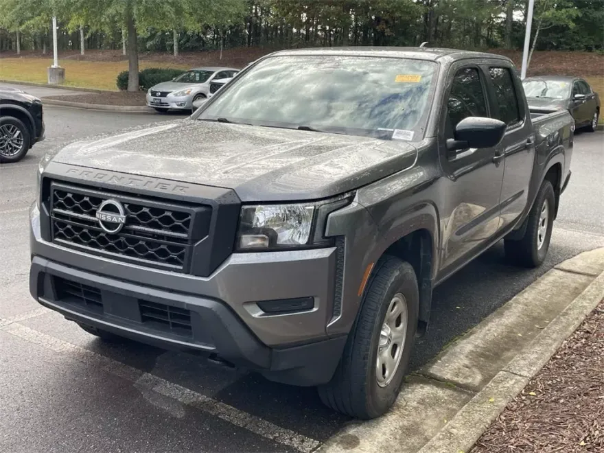 2022 Nissan Frontier S photo 1