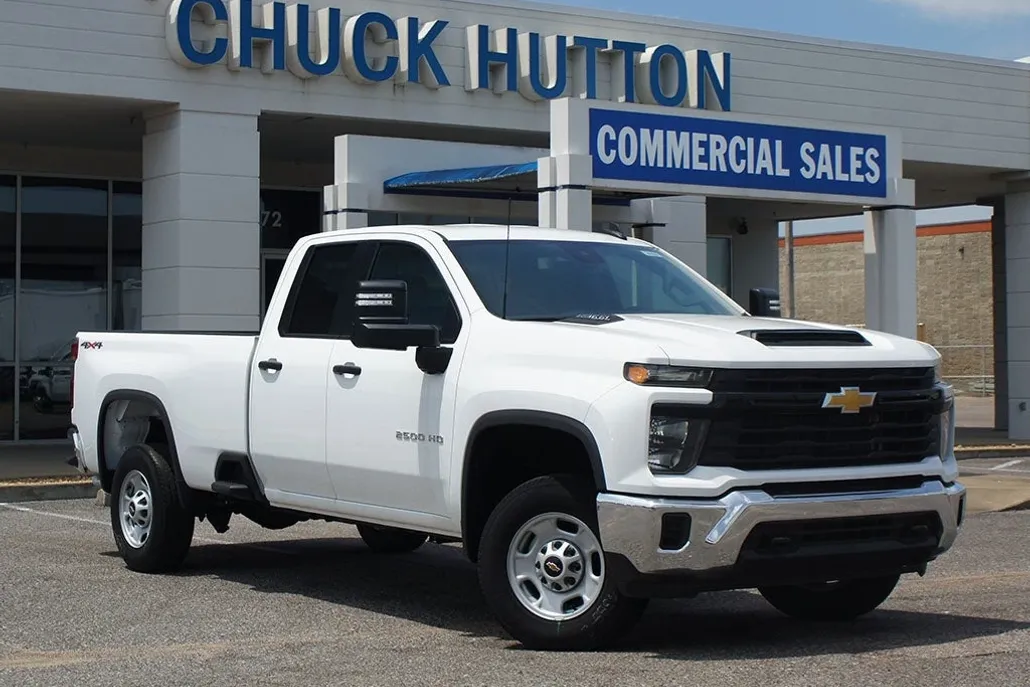 2024 Chevrolet Silverado 2500HD photo 1