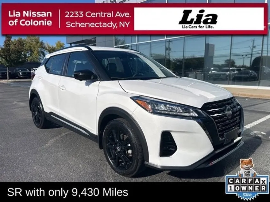2024 Nissan Kicks SR photo 1
