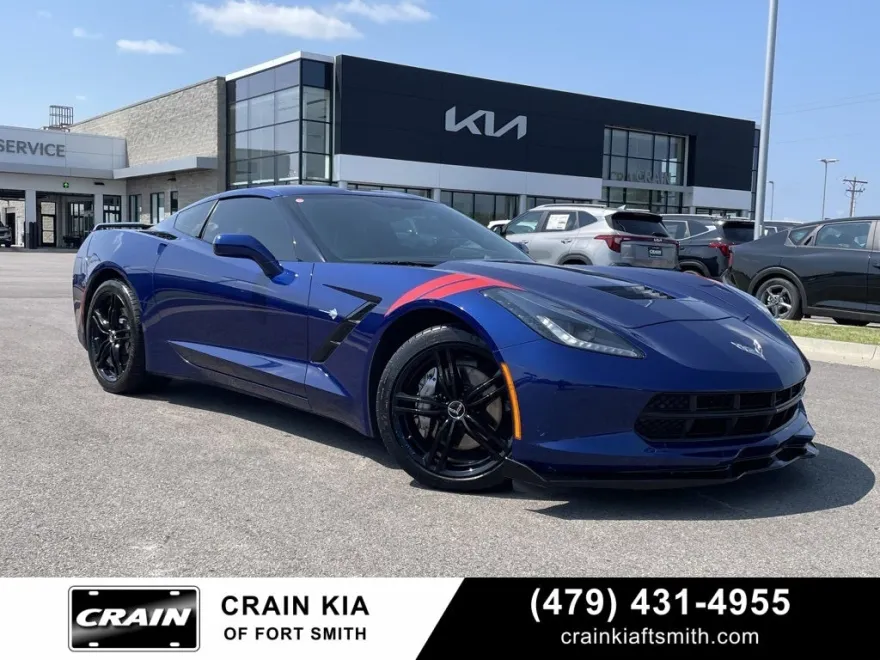 2017 Chevrolet Corvette Stingray 1LT photo 1