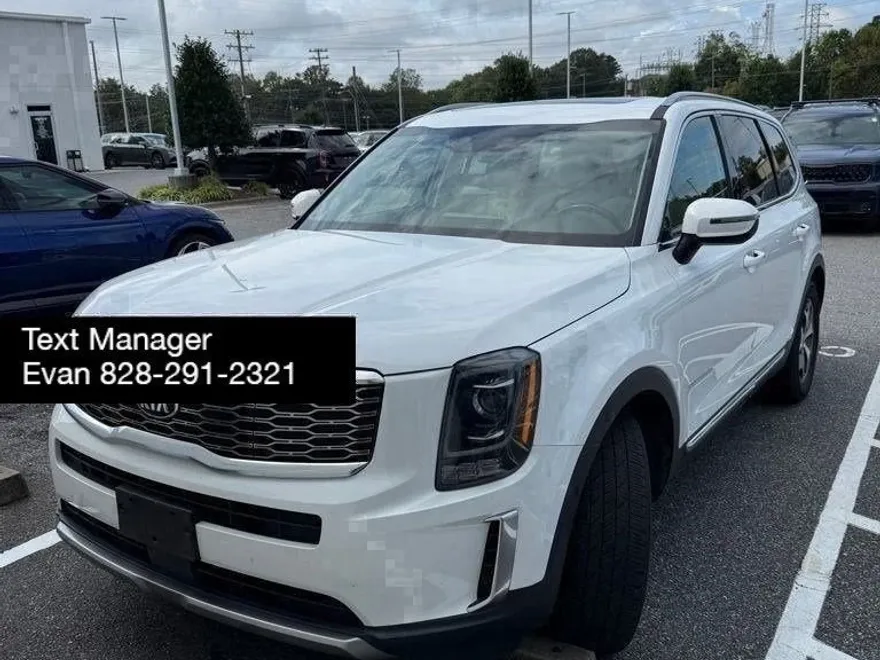 2020 Kia Telluride EX photo 1