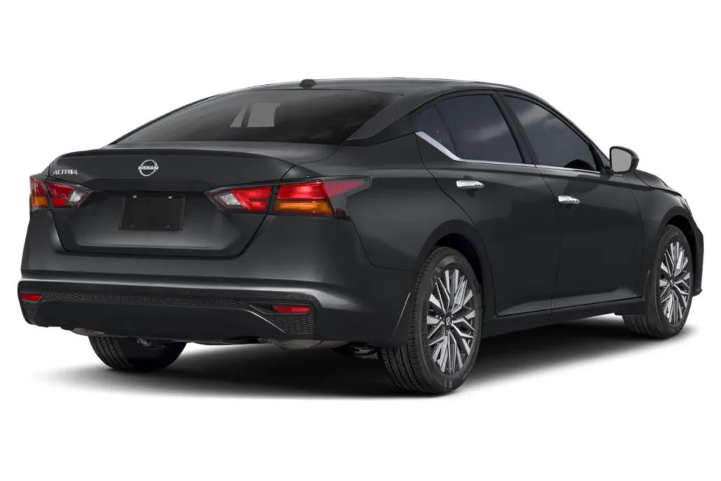 2025 Nissan Altima SV photo 1