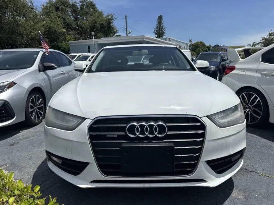 2013 Audi A4 2.0T Quattro Premium Plus photo 1