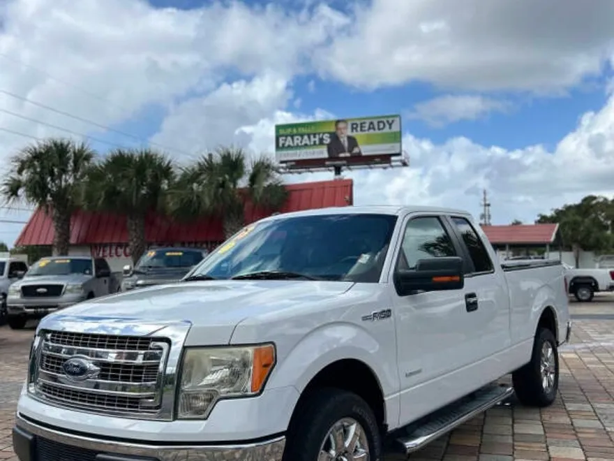 2013 Ford F-150 XLT photo 1